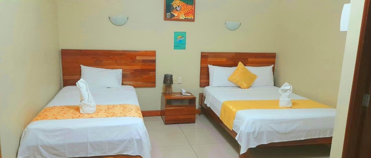 Hotel Golden Star Iquitos Bagian luar foto