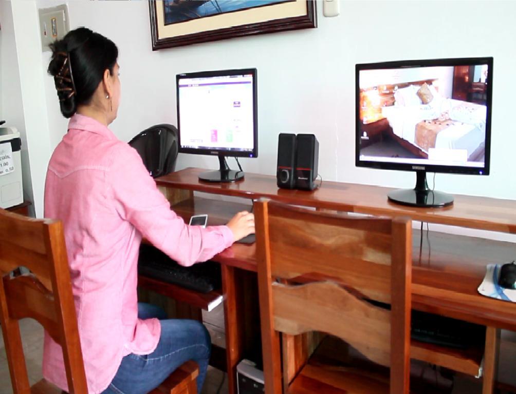 Hotel Golden Star Iquitos Bagian luar foto