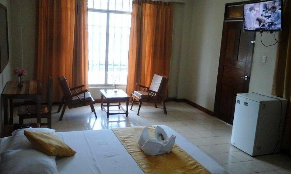 Hotel Golden Star Iquitos Bagian luar foto