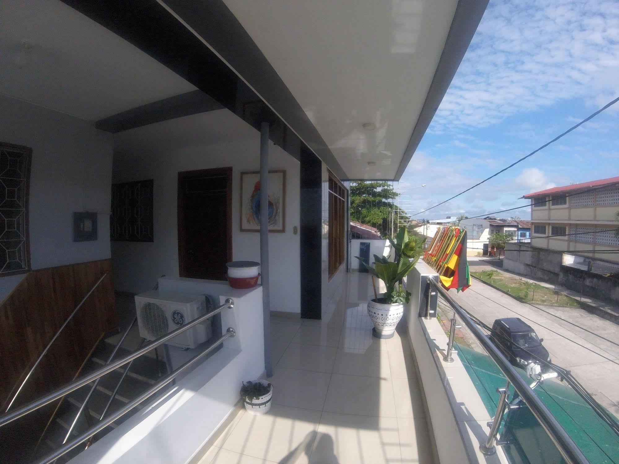 Hotel Golden Star Iquitos Bagian luar foto